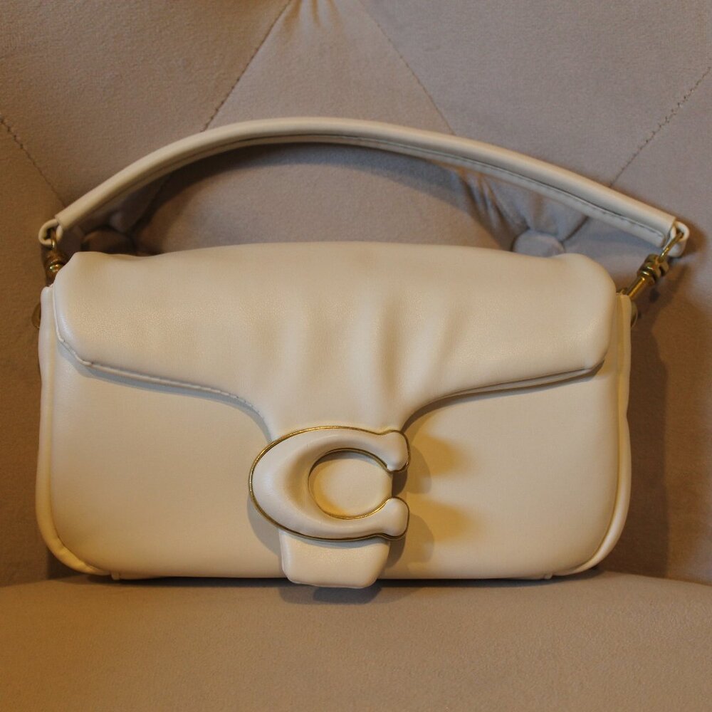 Pillow Tabby style bag Excellent Used Condition